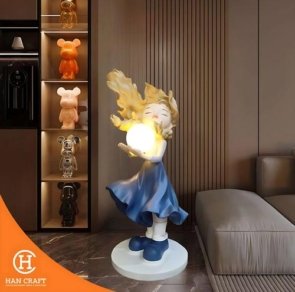 Dekorasi Pajangan Wishful Girl Floor Lamp Ornament 1